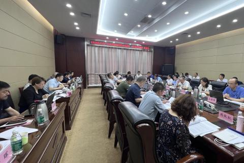 国家标准《石油化工全厂性仓库及堆场设计规范》送审稿审查会在赛鼎公司召开