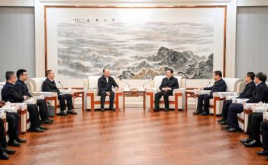 莫鼎革拜会辽宁省委书记郝鹏、省长王新伟  