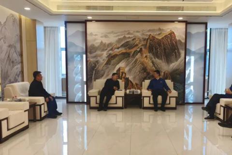 周恩利赴中煤鄂尔多斯能源化工有限公司座谈交流